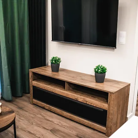 Nowy Apartament Krolowej Jadwigi Darmowe Miejsce W Hali Garazowej Daire *