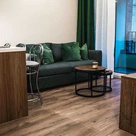 Nowy Apartament Krolowej Jadwigi Darmowe Miejsce W Hali Garazowej