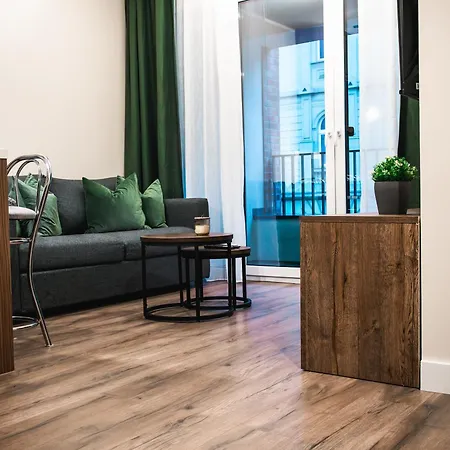 Nowy Apartament Krolowej Jadwigi Darmowe Miejsce W Hali Garazowej Daire