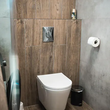 アパート Nowy Krolowej Jadwigi 14 ビィドゴシュチュ