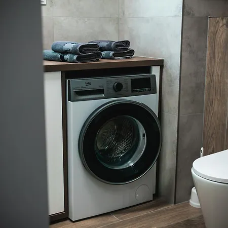 アパート Nowy Krolowej Jadwigi 14 ビィドゴシュチュ