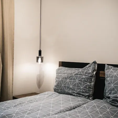 Nowy Apartament Krolowej Jadwigi Darmowe Miejsce W Hali Garazowej